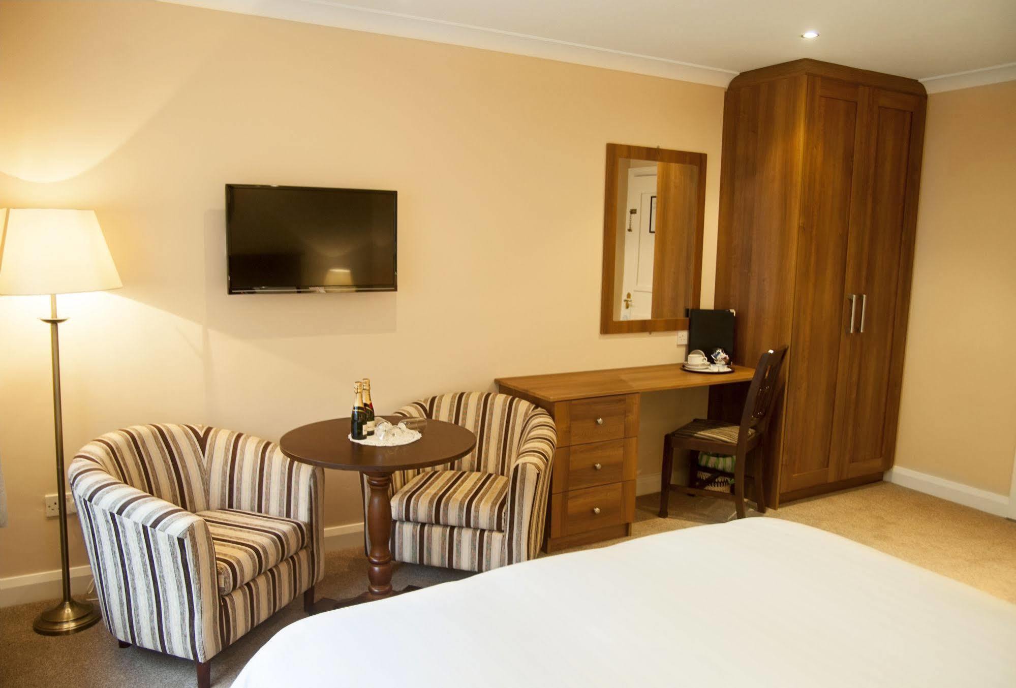 Hillview Self Catering Διαμέρισμα Lusk Εξωτερικό φωτογραφία