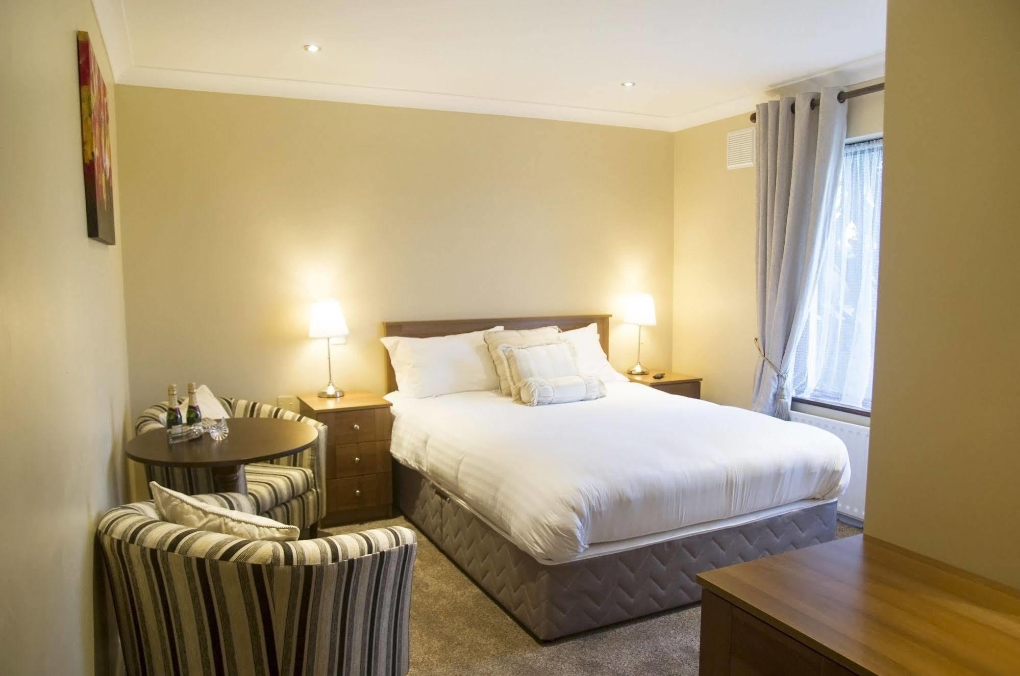 Hillview Self Catering Διαμέρισμα Lusk Εξωτερικό φωτογραφία