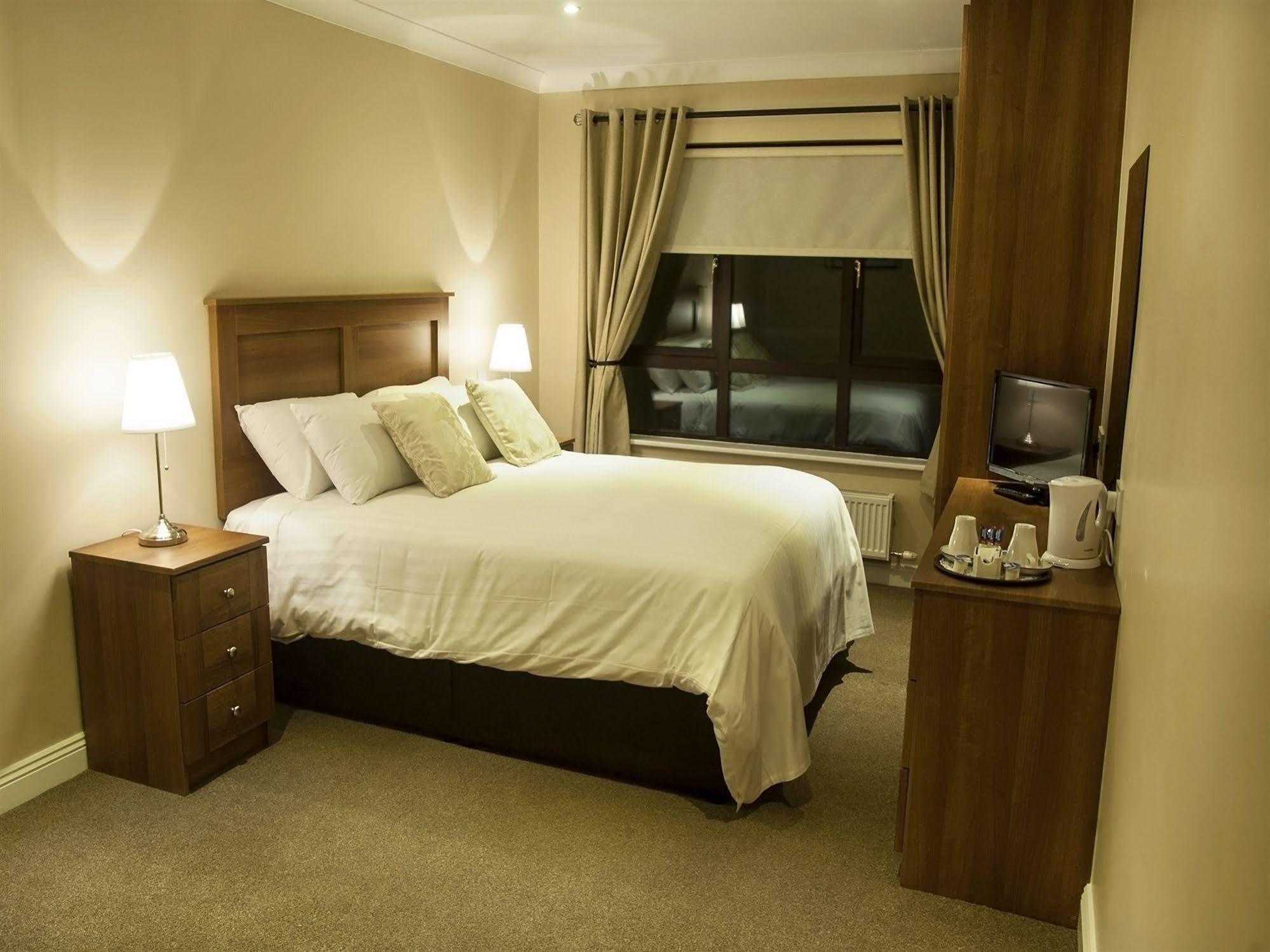 Hillview Self Catering Διαμέρισμα Lusk Εξωτερικό φωτογραφία